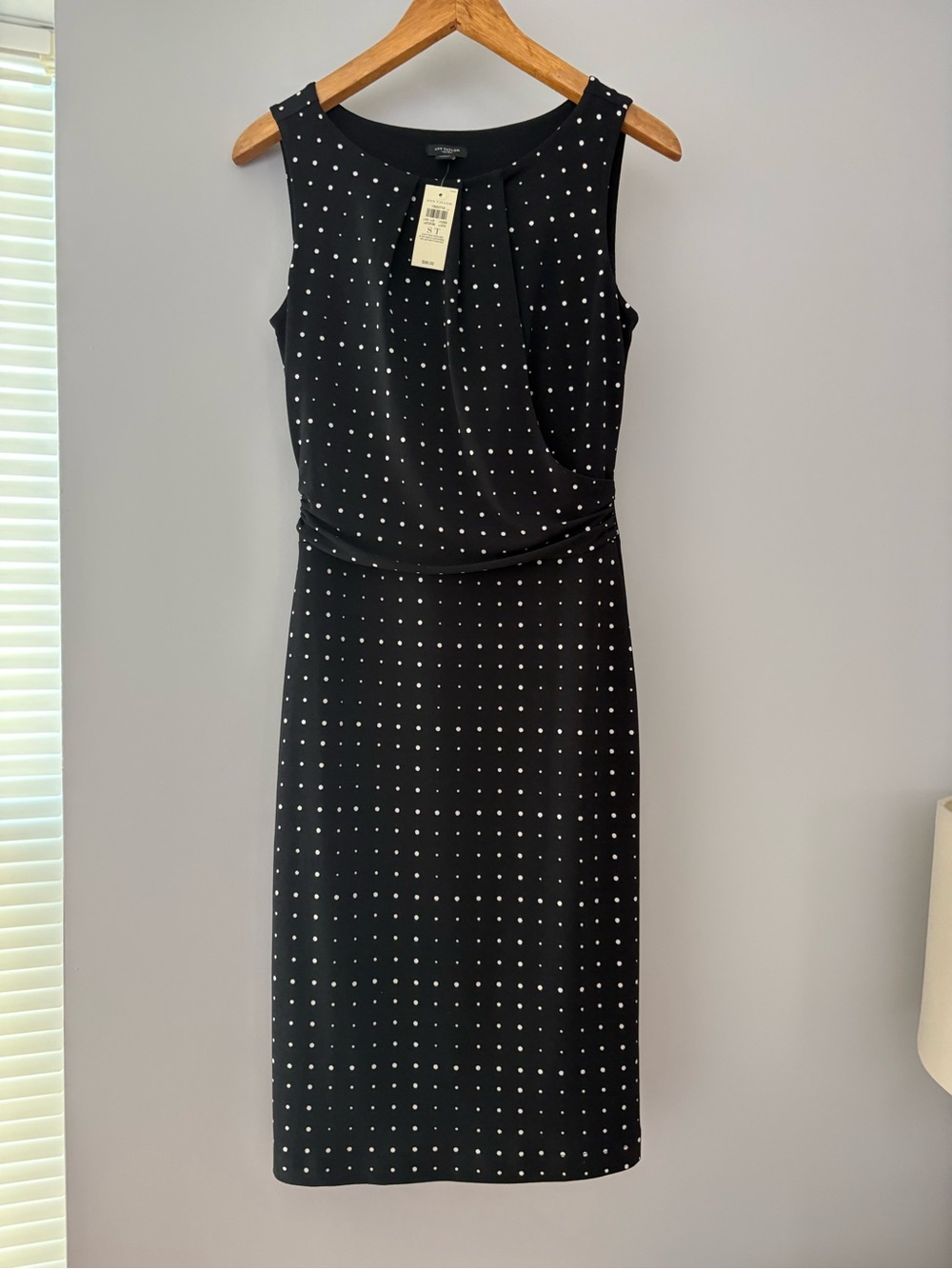 NWT Ann Taylor Black Sleeveless Sheath Dress with White Dot Print size S Tall